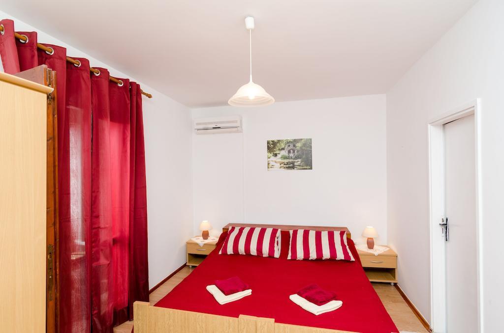 Guest House Kola Slano Bilik gambar