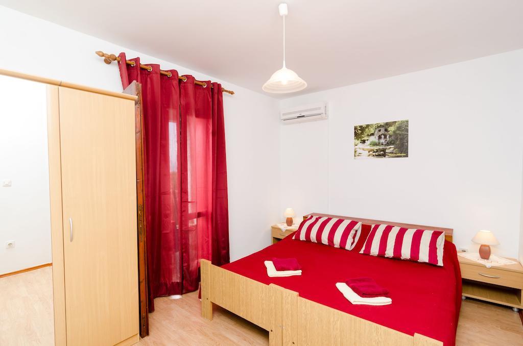 Guest House Kola Slano Bilik gambar